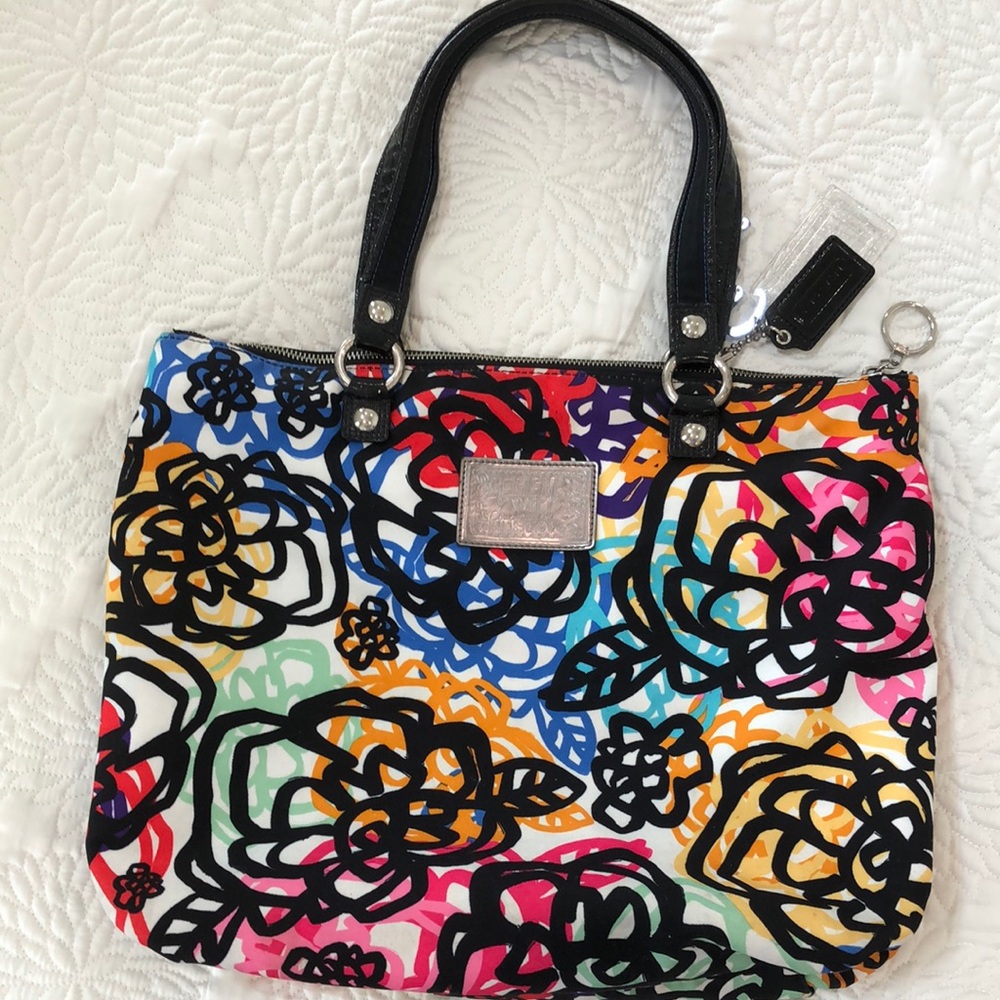 Coach Poppy Graphic Glam Tote